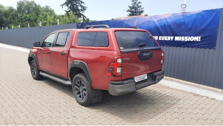 Montage hardtop auf Toyota Hilux 2024