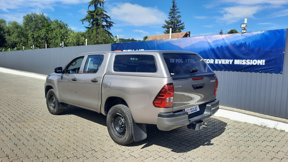Montage hardtop Toyota Hilux 2019