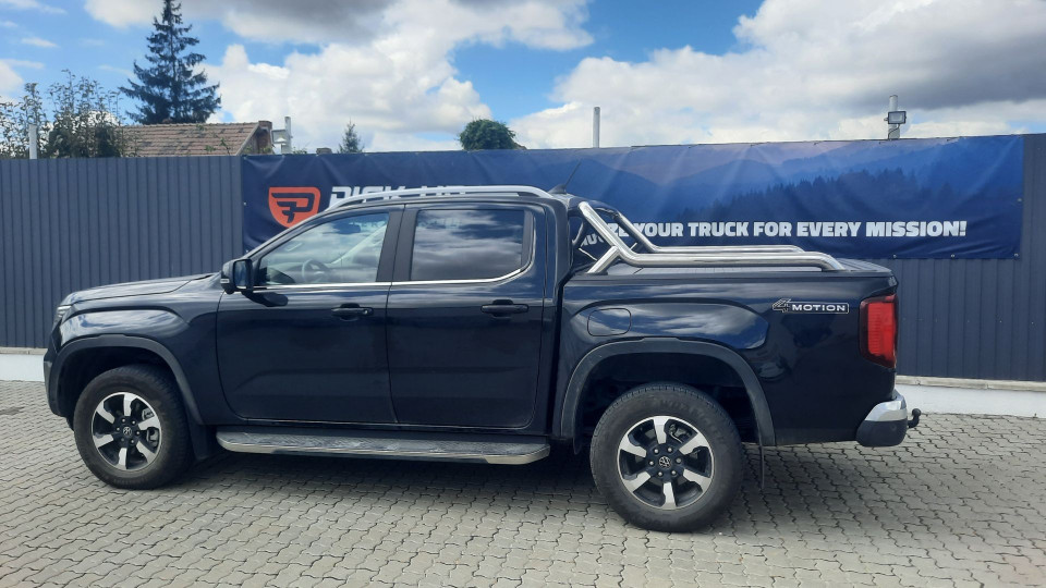 Volkswagen Amarok 2023 bukócső szerelés