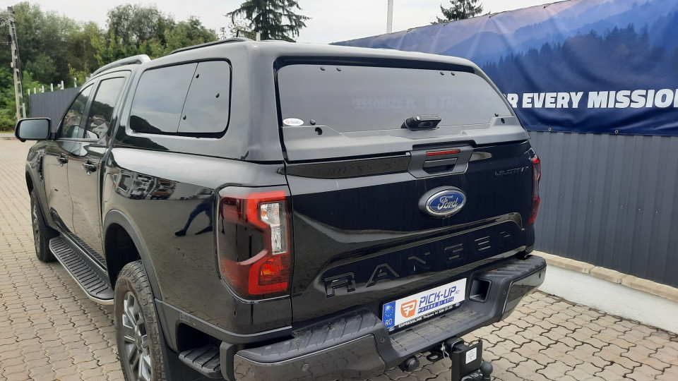 Montage hardtop auf Ford Ranger 2024