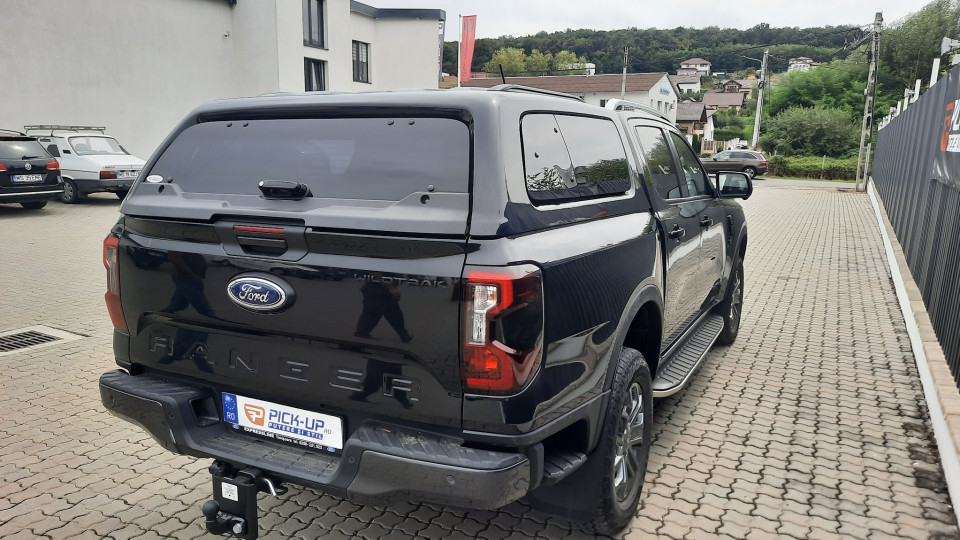 Montage hardtop auf Ford Ranger 2024