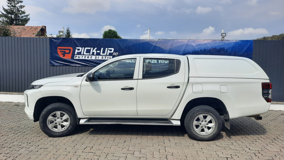Montage hardtop auf Mitsubishi L200 2019