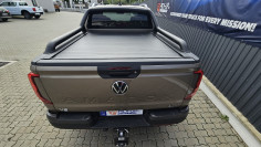 Installation of tonneau roll cover on Volkswagen Amarok 2023