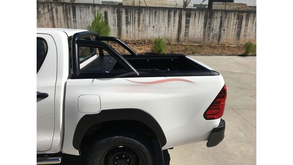 Csomagtérajtó zárás Mitsubishi L200 2015-2022 MT RU
