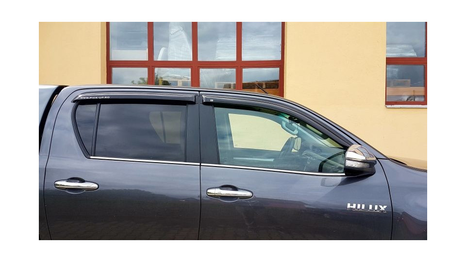 DEFLECTOR GEAM EGR TOYOTA HILUX 2016+