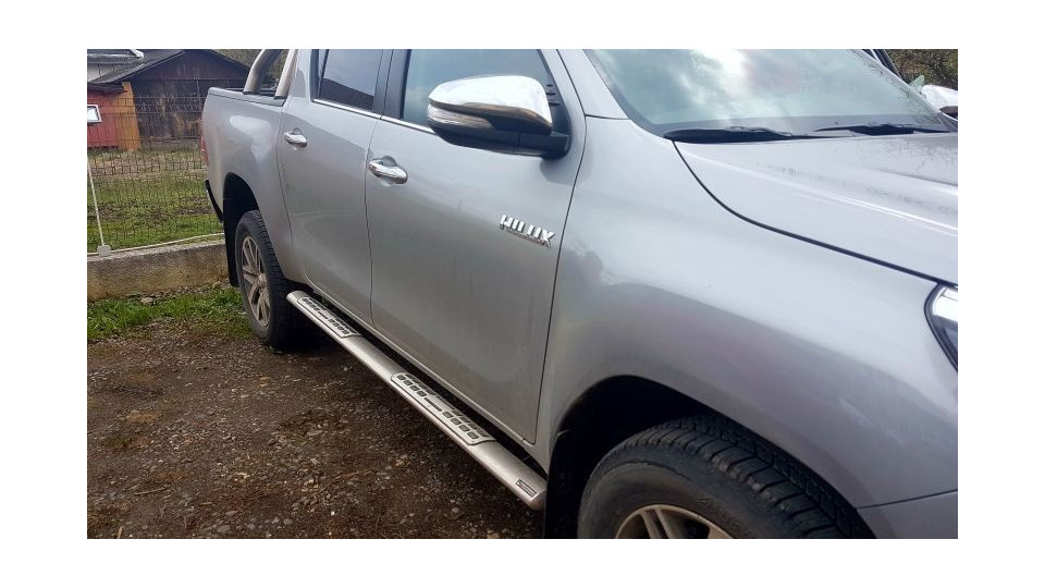 Oldalsó küszöb Toyota Hilux 2022 MIS EC