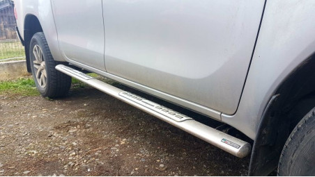 Trittbrett Toyota Hilux 2022 MIS EC