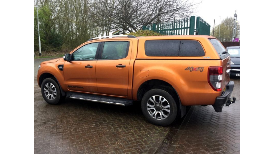 Keménytetős Ford Ranger 2012-2022 AK GSE tanúsítvány RITKA