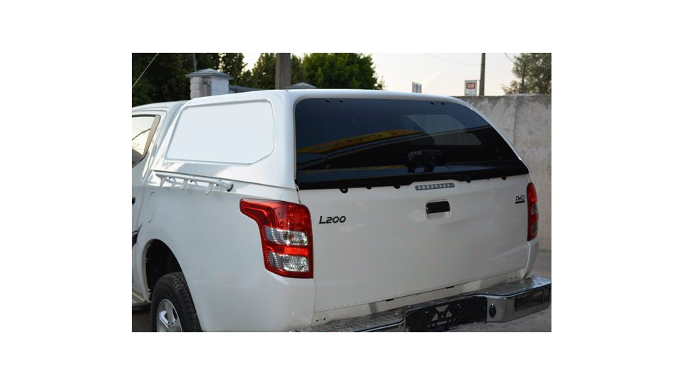 HARDTOP AK GWE PRIMER MIT L200 2015+