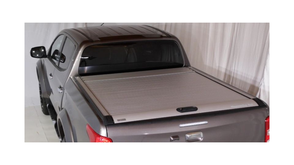 Csomagtérajtó zárás Mitsubishi L200 2015-2022 MT RU