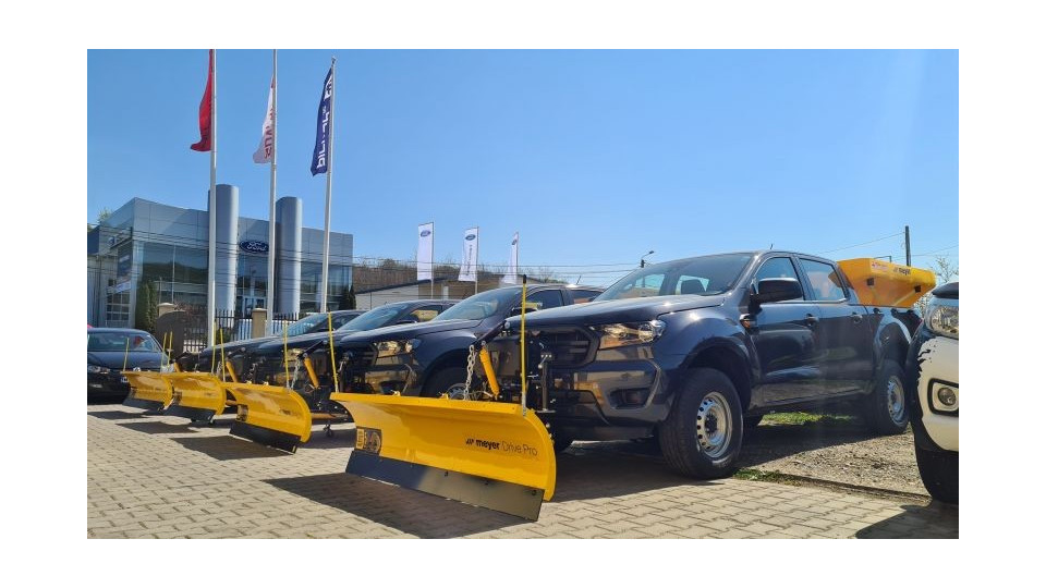 Snow plough 28220 16630-16632Salt spreader Medie
