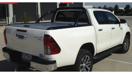 Frontschutzbügel Toyota Hilux 2022 MT EC