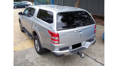 Keménytetős Mitsubishi L200 2015-2022 AK GSEL tanúsítvány RITKA