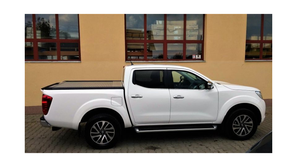Nissan Navara NP300 2016-2022 MT RU rolózár