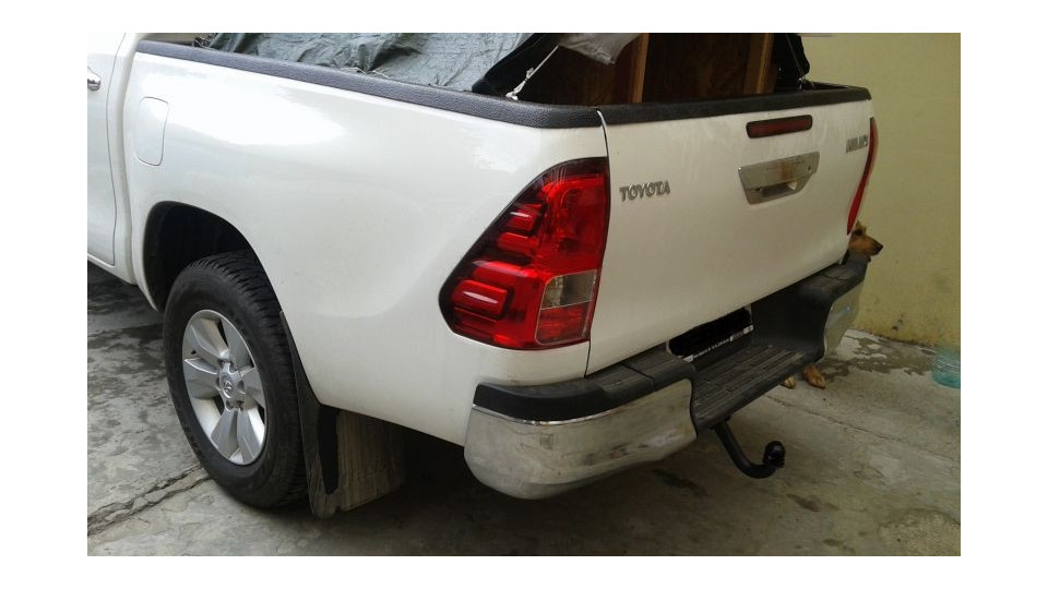 CARLIG DE REMORCARE O93AU TOY HILUX