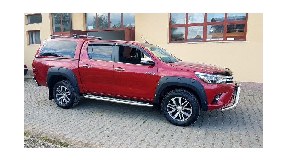 APARATOR ARIPI LIM ROCKY TOY HILUX