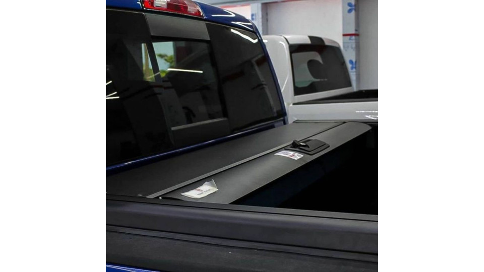 LADERAUM-ROLLO AK ISUZU D-MAX 2019- SCHWARZ