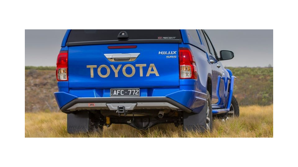 BARA SPATE ARB SUMMIT 3614120 TOY HILUX 2016+