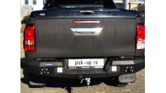 Toyota Hilux 2